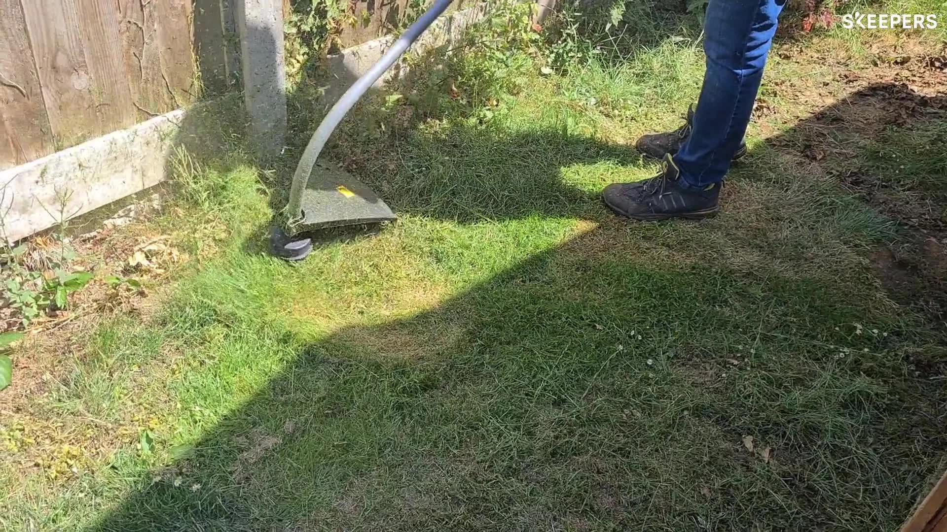 25cc 400mm Petrol SL25A2 Grass Trimmer 2 25cc 400mm Petrol SL25A2 Grass Trimmer - Image 2