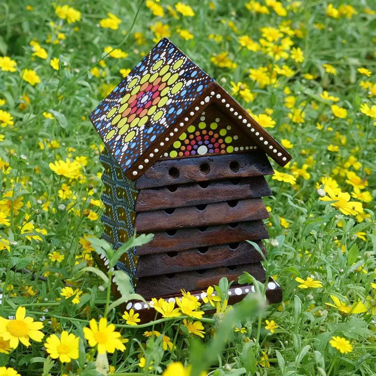 Wildlife World Artisan Bee Hotel 2 Wildlife World Artisan Bee Hotel - Image 2
