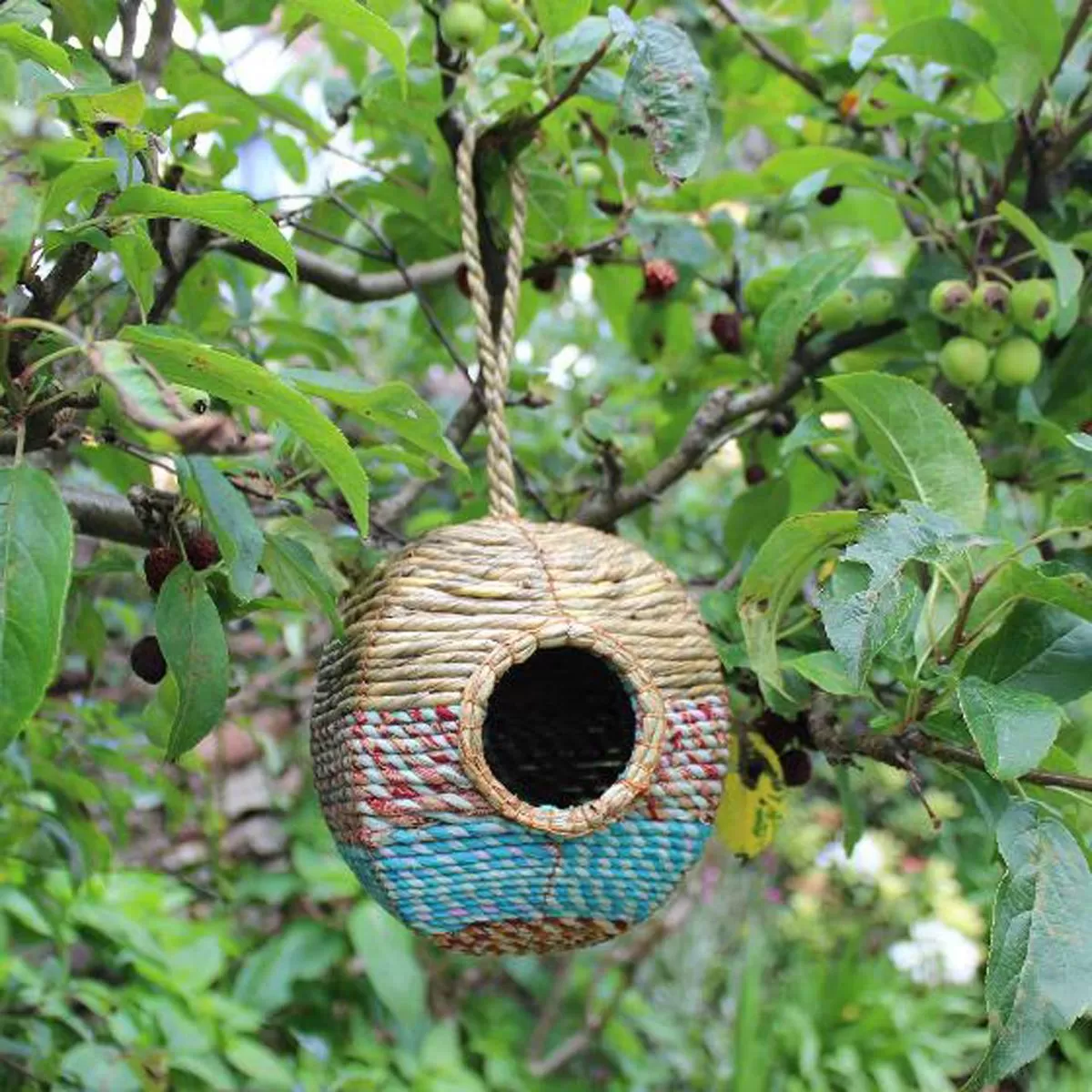 Wildlife World Artisan Wild Bird Nester - Anita 3 Wildlife World Artisan Wild Bird Nester - Anita - Image 3