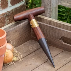 Burgon & Ball National Trust Wood Dibber 5 Burgon & Ball National Trust Wood Dibber -Garden Shop burgon ball national trust wood dibber5019360201601 01i bq