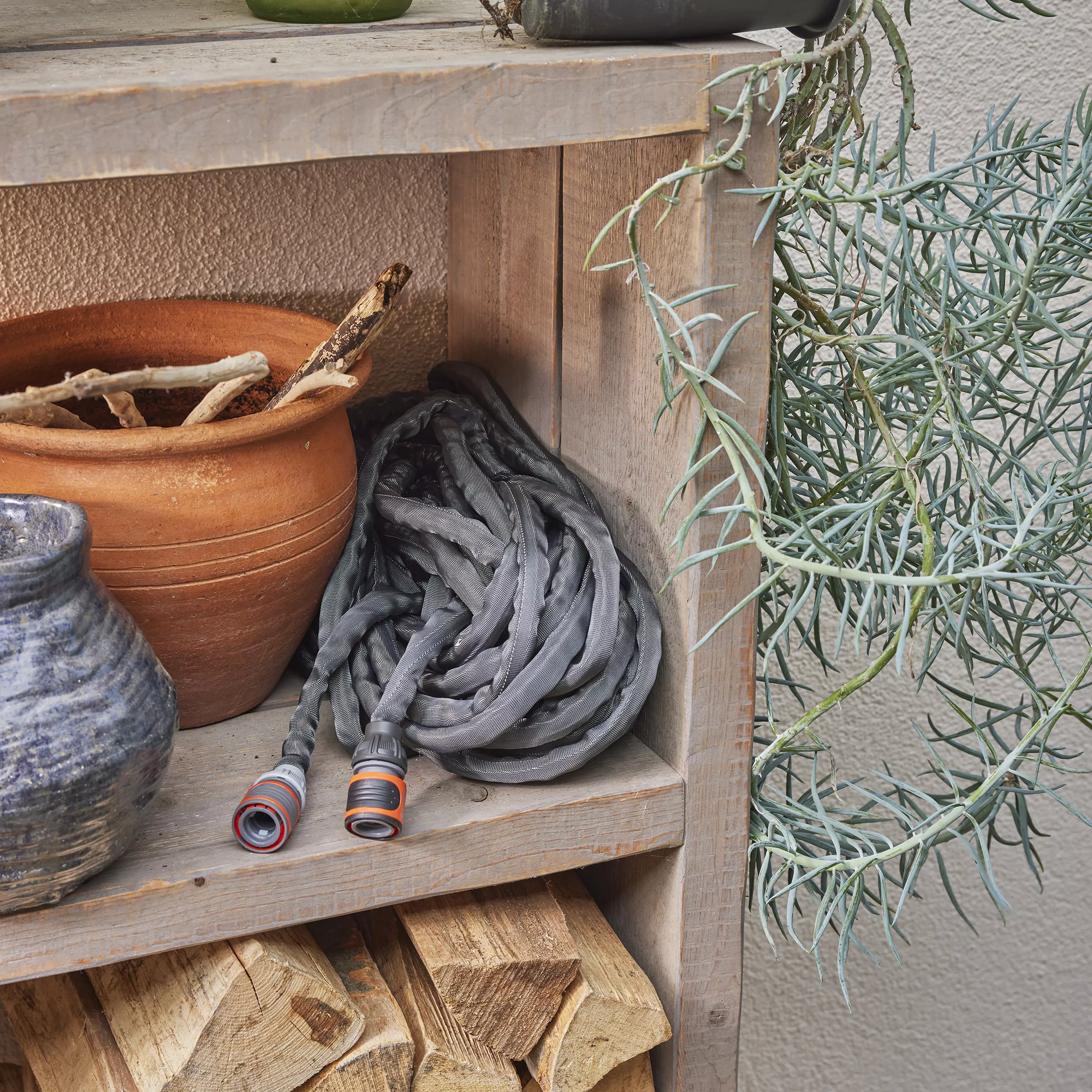 Gardena Liano 18457-20 Blue Multi-purpose Hose Pipe (D)½" X (L)30m 3 Gardena Liano 18457-20 Blue Multi-purpose Hose Pipe (D)½" X (L)30m - Image 3