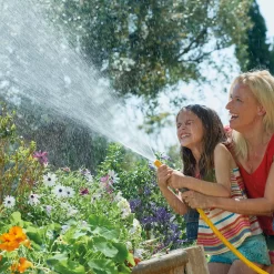 Hozelock Superhoze Flexible Yellow Expanding Hose Pipe (L)15m -Garden Shop hozelock superhoze flexible yellow expanding hose pipe l 15m5010646061254 07i bq