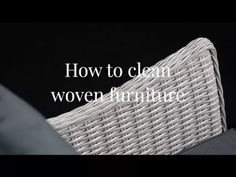 Bramblecrest Tetbury 6 Seater Round Dining Set With Parasol & Base 8 Bramblecrest Tetbury 6 Seater Round Dining Set With Parasol & Base - Image 8