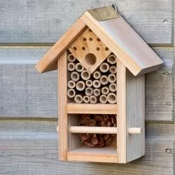 Jacobi Jayne Nooks And Crannies Insect House -Garden Shop nooks and crannies insect house 4