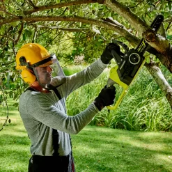 Ryobi ONE+ RCS1830-140B 18V Cordless 300mm Chainsaw -Garden Shop ryobi one rcs1830 140b 18v cordless 300mm chainsaw4892210216977 02i bq