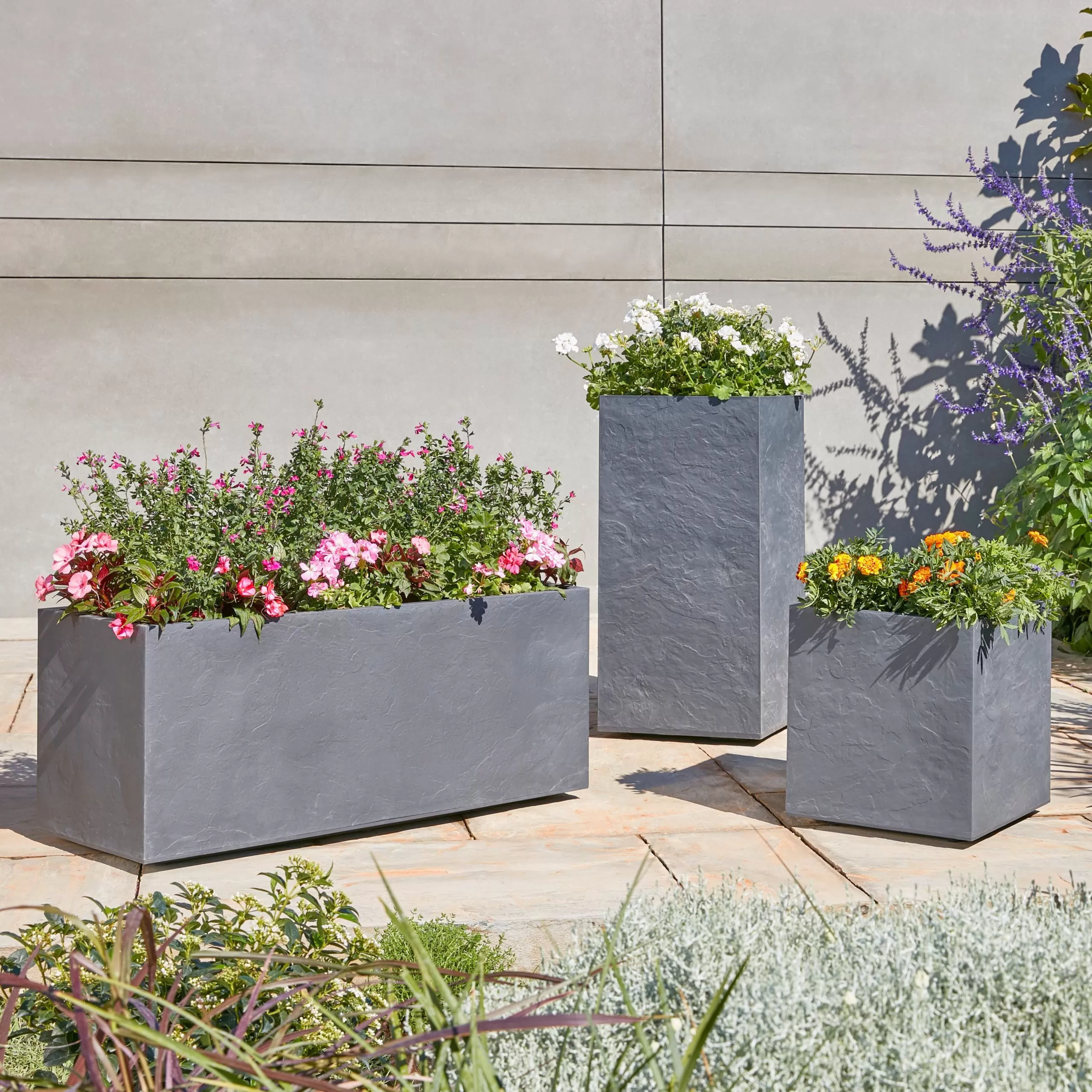 Verve Durdica Dark Grey Slate Effect Plastic Square Plant Pot (Dia)40cm 2 Verve Durdica Dark Grey Slate Effect Plastic Square Plant Pot (Dia)40cm - Image 2